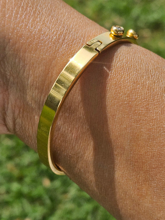 18k Gold Plated Lifted Flower Cuff Bangle