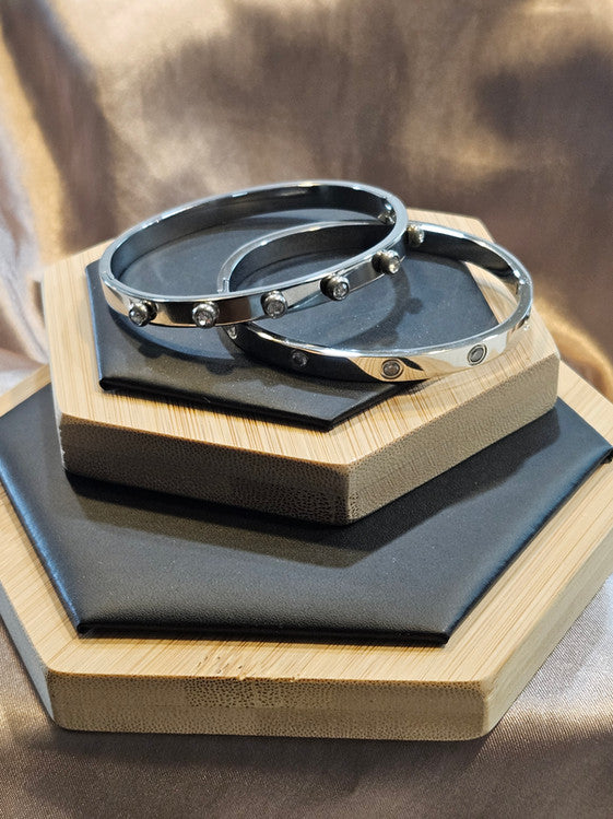 Stainless Steel Flower/Lifted Flower Bangle Bundle