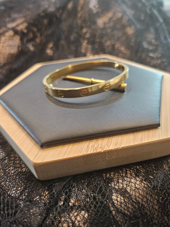 18k Gold Plated Screwdriver Bangle